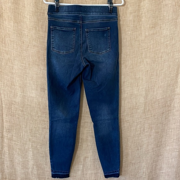 Spanx by Sara Blakely women’s size Medium‎ distressed jeggings - Picture 7 of 7